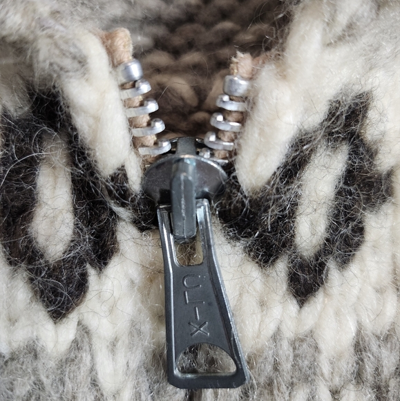 Vintage Wool Zippered Sweater Cardigan, Handmade Cowichan Style Sweater Large - Picture 12 of 12